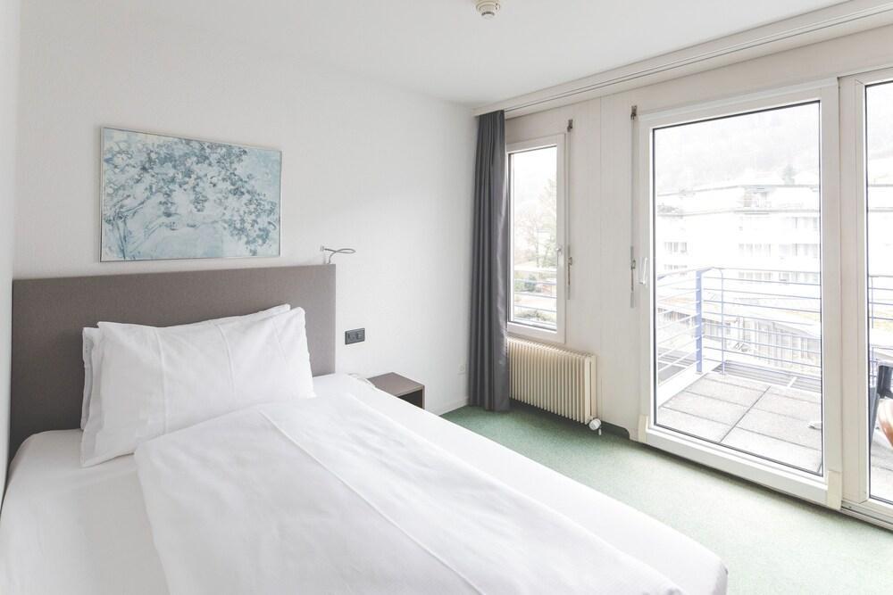 Wellness Hotel Tenedo - Thermalquellen Resort Bad Bad Zurzach Eksteriør billede