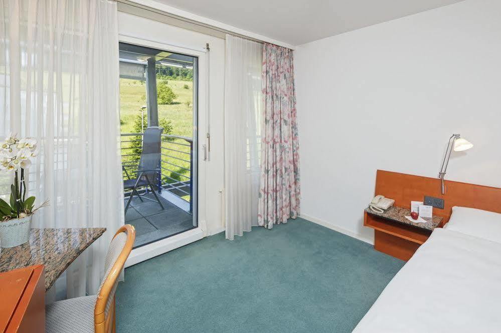 Wellness Hotel Tenedo - Thermalquellen Resort Bad Bad Zurzach Eksteriør billede