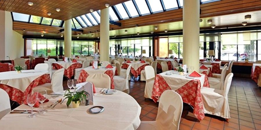Wellness Hotel Tenedo - Thermalquellen Resort Bad Bad Zurzach Eksteriør billede