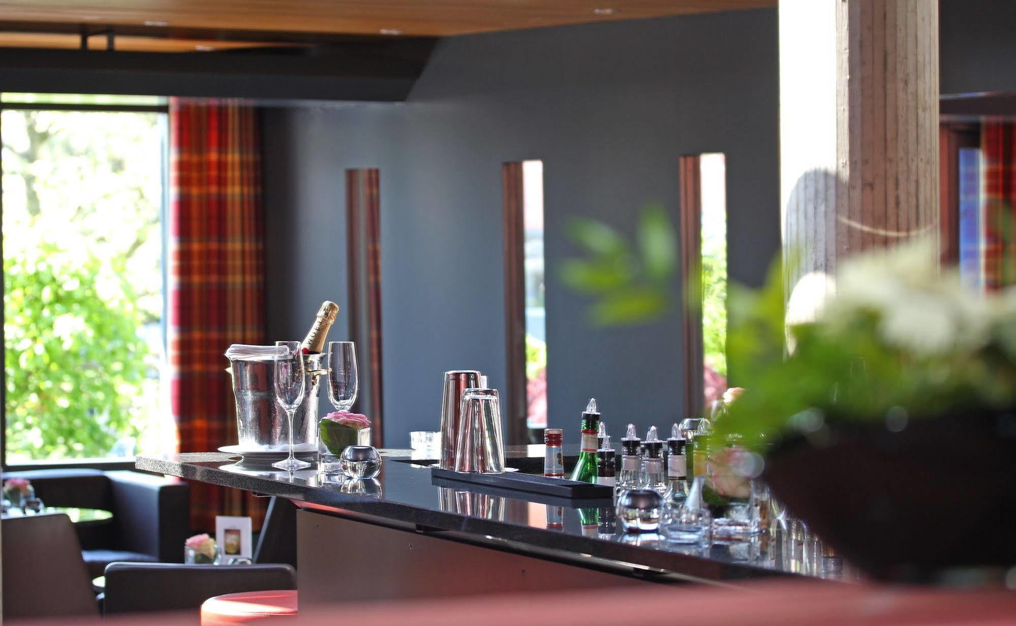 Wellness Hotel Tenedo - Thermalquellen Resort Bad Bad Zurzach Eksteriør billede